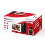   Hikvision DS-KIS608-P Egylakásos IP video-kaputelefon szett; DS-KH6350-WTE1/White+DS-KV6133-WME1+ 2db tápegység+SD kártya